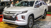 Mitsubishi Triton VGT Adventure X sở hữu thanh thể thao tiện lợi trên thùng chở hàng