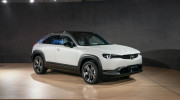 Mazda tung bộ ảnh của crossover chạy điện MX-30 2020