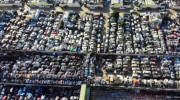 Bên trong nghĩa địa xe sang tại Dubai: Siêu xe Ferrari, Lamborghini, Rolls-Royce la liệt khắp nơi