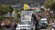 Nissan Popemobile - 