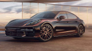 Porsche Panamera 2024 phiên bản đặc biệt với lớp sơn làm từ vàng thật