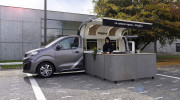 Mẫu xe bán hàng lưu động Peugeot trông như một căn bếp ngoài trời đầy hiện đại