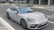 Porsche Panamera Turbo S từng của ông Đặng Lê Nguyên Vũ tiếp tục được chào bán trên sàn xe cũ