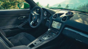 Porsche Cayman GT4, Boxster Spyder và GTS 4.0 đều có thêm hộp số ly hợp kép, thỏa mãn các fan