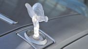 Châu Âu cấm xe Rolls-Royce mang biểu tượng Spirit Of Ecstasy phát sáng