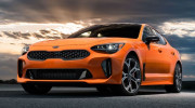 Kia Stinger 2021 nâng tầm động cơ, liệu có thoát kiếp “xe cỏ”?