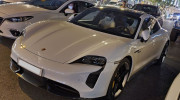 Sài Gòn: Porsche Taycan Turbo S gần 10 tỷ đồng được chủ nhân 