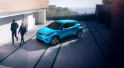 Toyota C-HR 2019 chốt giá 494 triệu tại Mỹ, cạnh tranh nảy lửa với Mazda CX-3