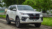 Trước sức ép từ các đối thủ, Toyota Fortuner buộc phải hạ giá để cạnh tranh