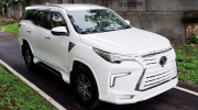 Toyota Fortuner hoá 