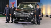Toyota Granvia 2020 - 