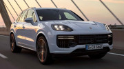 Porsche ra mắt Cayenne Turbo E-Hybrid 2024 – mẫu Cayenne mạnh mẽ nhất từ trước đến nay