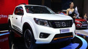 Soi kỹ Nissan Navara phiên bản Black Edition mới ra mắt tại VMS 2019