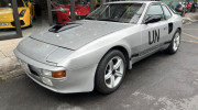 Gần 1 năm chung nhà, Porsche 944 của 