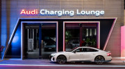 Audi Việt Nam khai trương phòng chờ sạc nhanh cao cấp và ra mắt Audi RS e-tron GT