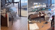 Bức xúc vì mua phải ô tô lỗi, khách hàng lái xe đâm nát showroom