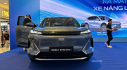Geely EX5-EM-i chính thức chào sân Việt Nam: SUV PHEV giá từ 789 triệu đồng, quyết đấu Mazda CX-5