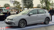 Cận cảnh Volkswagen Golf: Mẫu xe Đức đầy ắp công nghệ