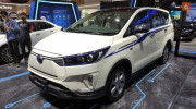 Xem trước Toyota Innova bản thuần điện: Nội thất hiện đại, có ghế kiểu thương gia