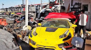 Bên trong “nghĩa địa siêu xe” Dubai: Nơi Bentley, Ferrari còn rất mới bị bỏ rơi dưới nắng gió sa mạc