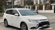 Xả hàng tồn, Mitsubishi Outlander được ưu đãi lên đến gần 100 triệu đồng
