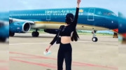 Xác minh video nữ hành khách “tung tăng” chụp ảnh gần máy bay đang lăn về sân đỗ