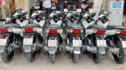Sài Gòn: Chú rể thuê hẳn dàn xe tay ga 