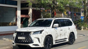 Bắt gặp Lexus LX570 Super Sport độ MBS với lớp “áo” gân đá Mable cực độc