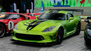 Tập đoàn Novaland rao bán siêu xe Dodge SRT Viper ACR độc nhất Việt Nam