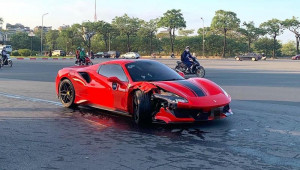Nhân chứng kể lại vụ Ferrari 488 đâm chết người: Xe rú ga ầm ầm, tốc độ 160-180km/h đâm gãy đôi xe máy