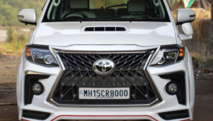 Toyota Fortuner đời đầu 