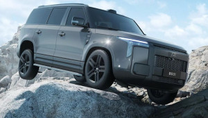 Polestones 01 trình làng - SUV điện Trung Quốc “nhái” thiết kế Land Rover Defender