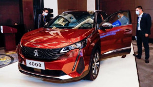 Peugeot 4008 2021 bất ngờ lộ diện: Ngoại hình gần giống 3008 nhưng phía sau mới là khu vực 