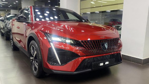 Peugeot 408 âm thầm tăng giá bán tại Việt Nam
