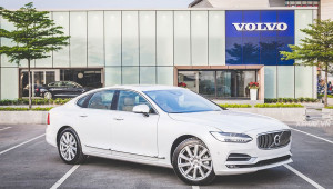 4 lựa chọn sedan hạng sang cỡ trung tại Việt Nam ngoài Mercedes-Benz E-Class và BMW 5-Series