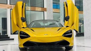 Siêu phẩm McLaren 720S Spider thứ 4 cập bến Việt Nam với màu sơn độc nhất
