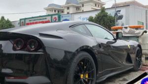Hàng hiếm Ferrari 812 Superfast 