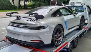 Porsche 911 GT3 2022 đầu tiên đang trên đường về Việt Nam: Có tùy chọn sơn gần 300 triệu đồng