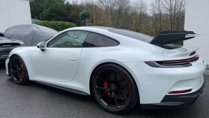 Porsche 911 GT3 2022 đầu tiên về Việt Nam có màu sơn trắng chứ không phải màu xám