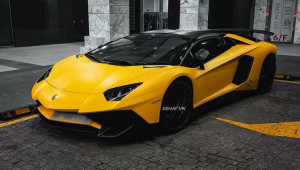 Chạm mặt Lamborghini Aventador SV Roadster đầu tiên về Việt Nam