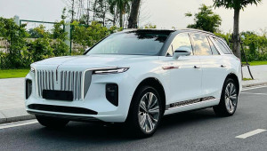 Hongqi E-HS9 bản 6 chỗ và 7 chỗ đã về Việt Nam, giá bán từ 2,968 tỷ VNĐ
