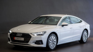 Cận cảnh Audi A7 Sportback 2020 vừa bán ra tại Việt Nam: Vẻ đẹp của công nghệ