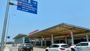 Từ 1-4, ô tô ra vào sân bay lớn mất phí 10.000 đồng/10 phút