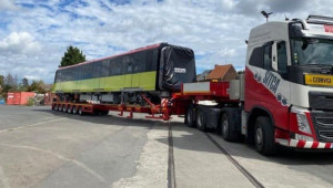 Cận cảnh quá trình vận chuyển đoàn tàu đầu tiên tuyến metro Nhổn- Ga Hà Nội tại cảng Dunkirk