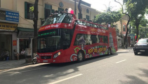 Buýt 2 tầng thoáng nóc tiếp tục thí điểm sau 2 năm hoạt động