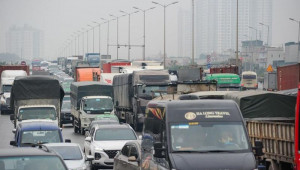 Hà Nội: Giảm tốc độ lưu thông của ô tô, cầu Thanh Trì có hết ùn tắc?