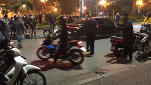 Cận cảnh vây bắt hàng chục đối tượng điều khiển xe máy phân khối lớn rú ga, lạng lách trên đường Võ Chí Công