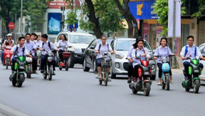 Người từ 16 tuổi trở lên buộc phải có bằng lái xe A0 mới được điều khiển xe điện?