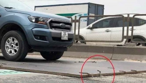 Thi công cẩu thả, việc thay thế gối cầu đường vành đai 3 trên cao phải tạm dừng