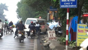 Bỏ 76 biển và đèn báo gây 